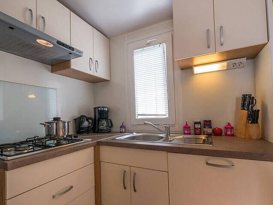 Camping Klenovica - Mobilheim 6 personen - Comfort | 3 Schlafz. | 6 Pers. | Erhöhte Terrasse | Klimaanlage | Tv in Klenovica, Primorje-Gorski Kotar
