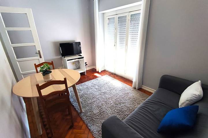 Apartamento de férias para 4 pessoas, com varanda em Amadora