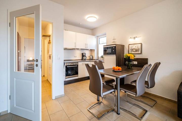 Ferienwohnung für 2 Personen, mit Balkon am Hafen Büsum - 3