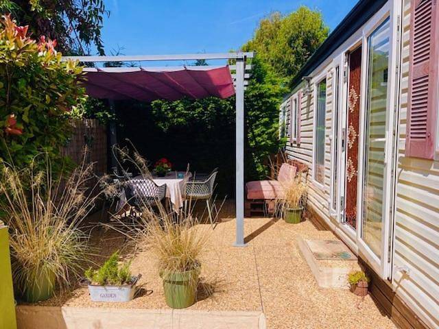 Chalet Melrose - Camping Parc Valrose in La Londe-les-Maures, Parc national Port-Cros