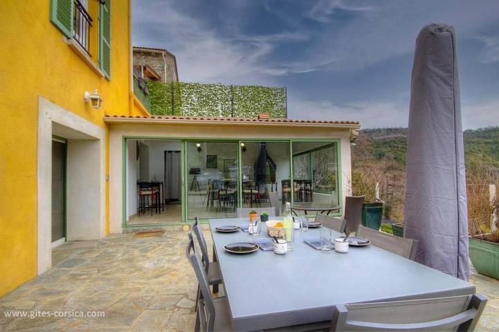 Chambre d’hôte pour 2 personnes, avec Terrasse