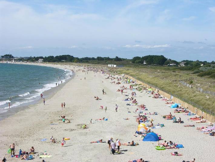 Location de vacances pour 4 personnes, avec piscine et terrasse dans Plage des Govelins
