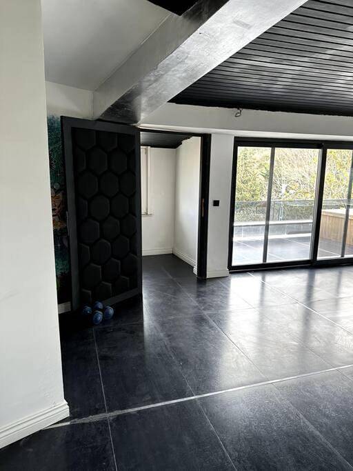 One-Bedroom Villa in Kumköy Mahallesi, Marmararegion