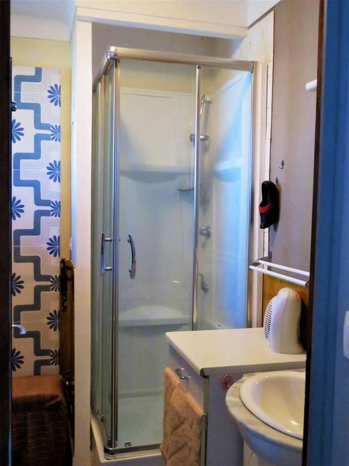 Gîte pour 5 personnes, avec terrasse à Angoustrine-Villeneuve-des-Escaldes - 2