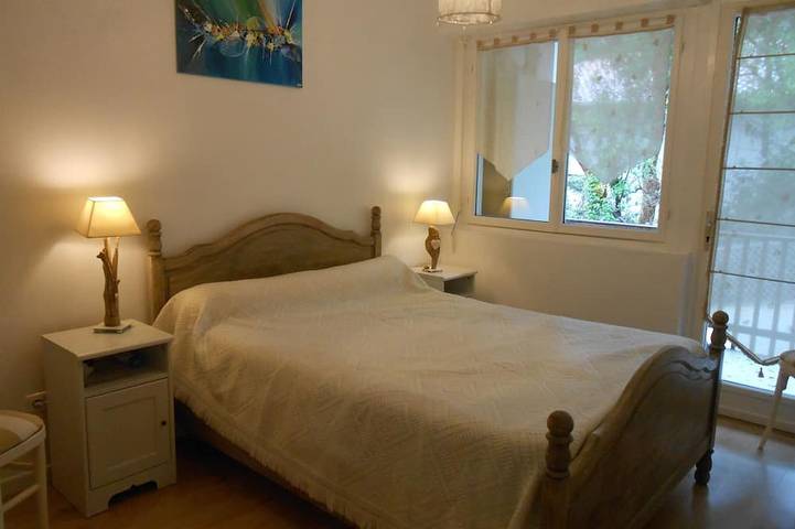 Gîte pour 6 personnes, avec terrasse et jardin dans Plage Naturistes - 4