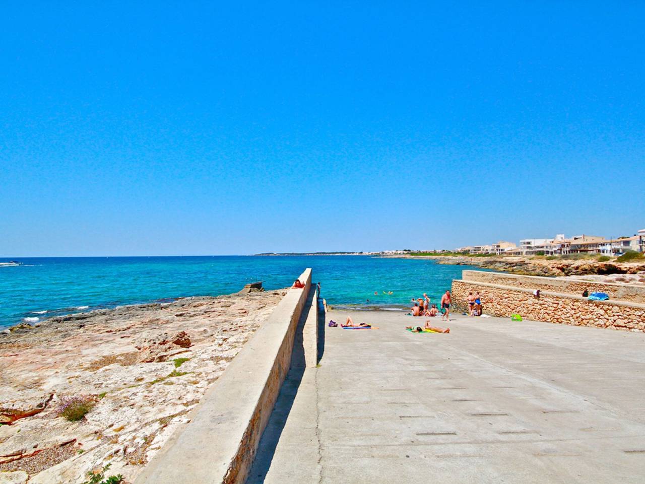 Ganze Ferienwohnung, 44244 Dorfhaus Delfín - 44244 Dorfhaus Casa Delfín in Sa Ràpita, Campos