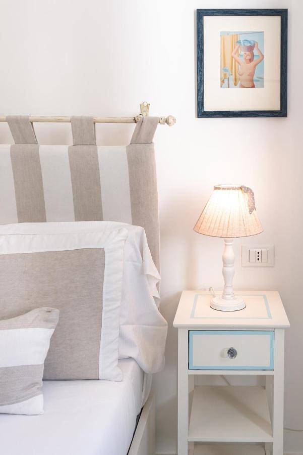 Queen Suite - Luxury Rooms in Forio, Ischia