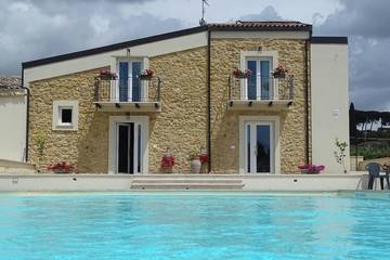 Agriturismo für 11 Personen, mit Pool auf Sizilien