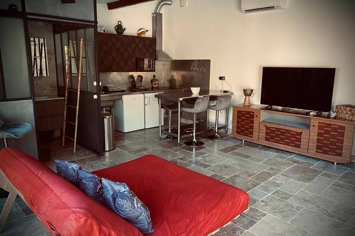 Location de vacances pour 2 personnes à Sussargues - 2