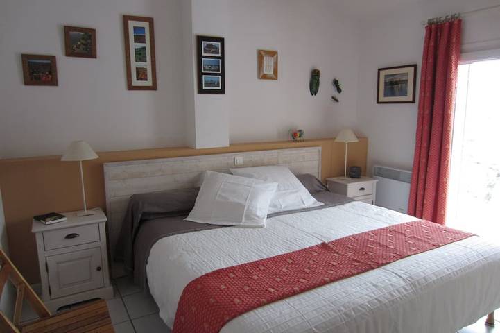 Location de vacances pour 8 personnes, avec jardin à Faucon - 3