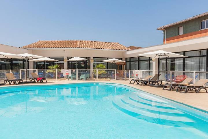 Apartahotel para 4 personas, con sauna además de jardín y piscina, Se admiten mascotas en Toulouse