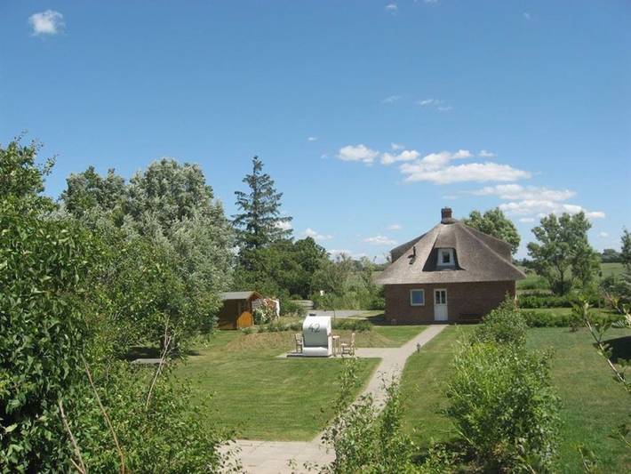 Ferienhaus für 6 Personen, mit Terrasse und Garten sowie Ausblick auf Eiderstedt