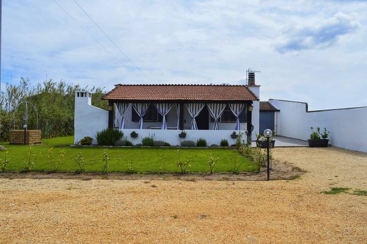 Location de vacances pour 4 personnes, avec jardin à Sorso
