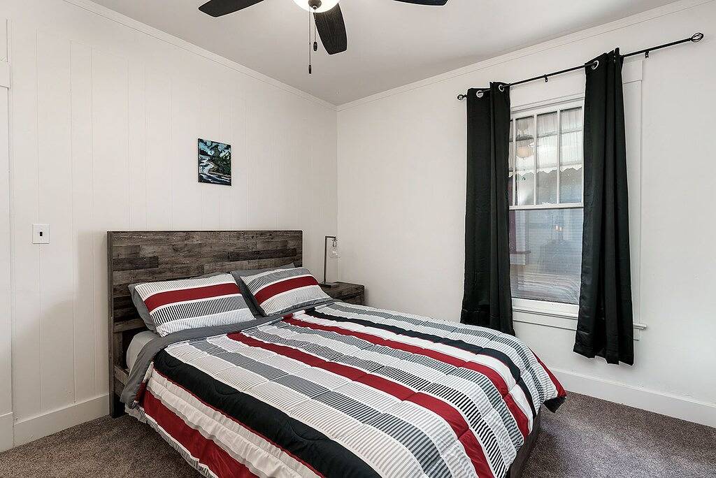 Historic District! Walk to the Heart of Downtown! in Billings, Yellowstone County