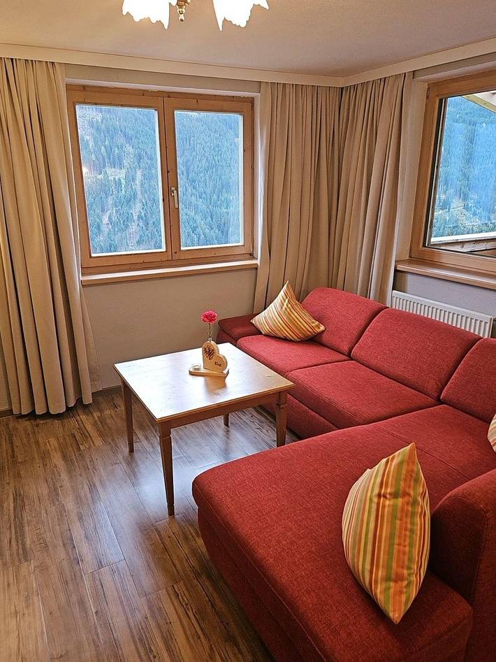 Ferienwohnung für 7 Personen, mit Balkon in Tirol - 4