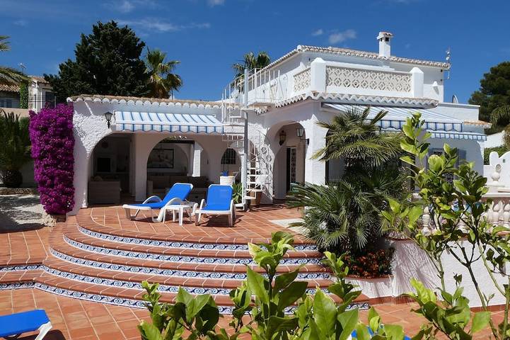 Ferienhaus für 8 Personen, mit Terrasse und Garten in Moraira