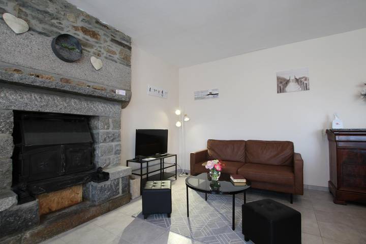 Gîte pour 6 personnes, avec jardin à Céaux - 3