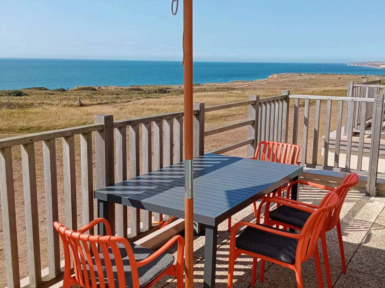 Ganze Wohnung, Wohnung mit Terrasse und Privatparkplatz, Nahe Geschäften in Wimereux, Boulogne-sur-Mer und Umgebung