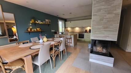 Gîte pour 6 personnes, avec terrasse et vue à Saint-Bernard