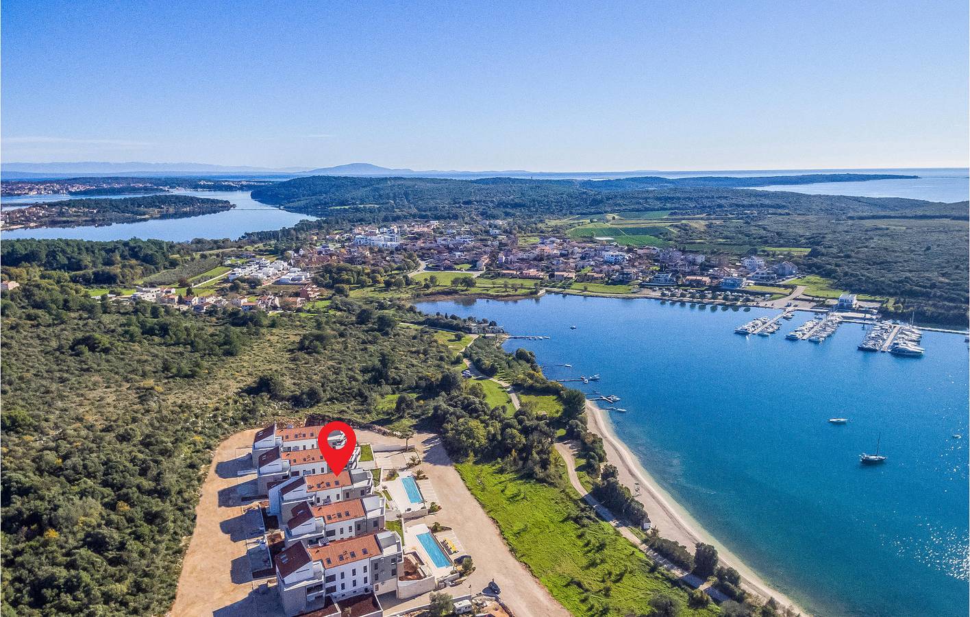Entire holiday apartment, Holiday apartment for 4 people with terrace in Banjole, Southcoast Istria