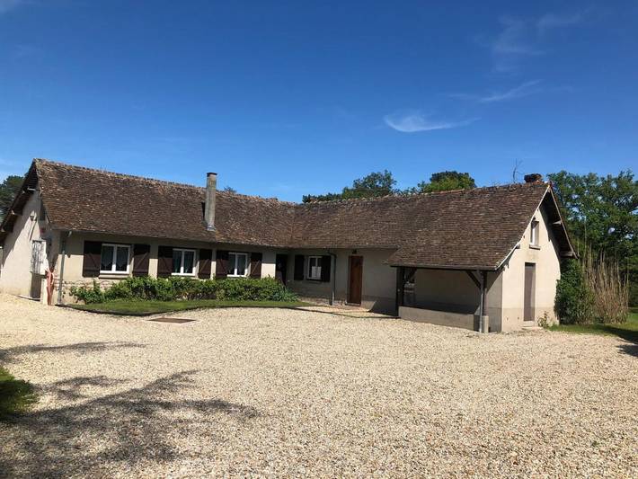 Location de vacances pour 10 personnes, avec jardin et vue, animaux acceptés à Presly