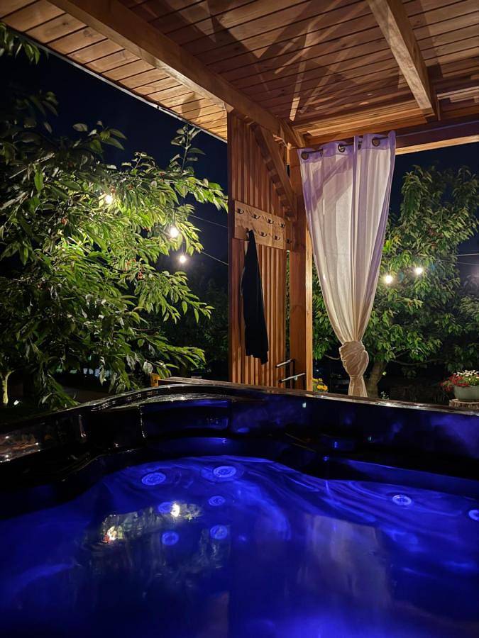 Czereśniowe Wzgórze Sandomierz jakuzzi in Sandomierz, Województwo świętokrzyskie
