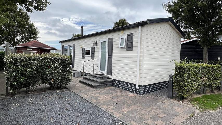 Chalet voor 4 personen, met balkon/terras en terras in Renesse