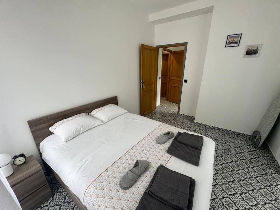 Appartement entier, One-Bedroom Apartment in Dammarie-les-Lys, Seine-et-Marne