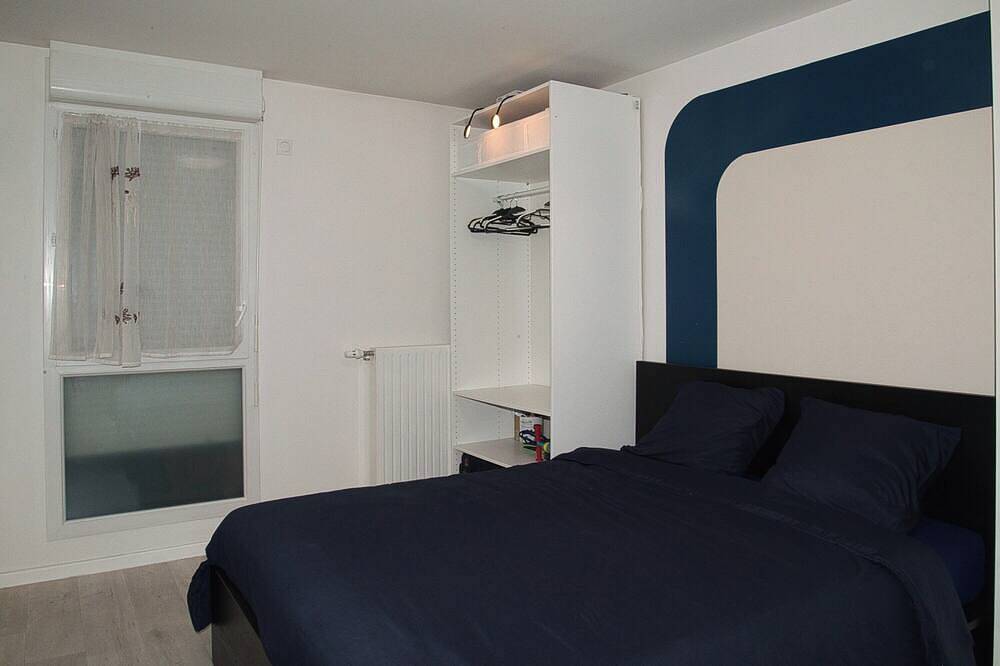 Entire apartment, T4 New 16m² Terrace • Paris 25min - 8G fiber in Évry-Courcouronnes, Essonne