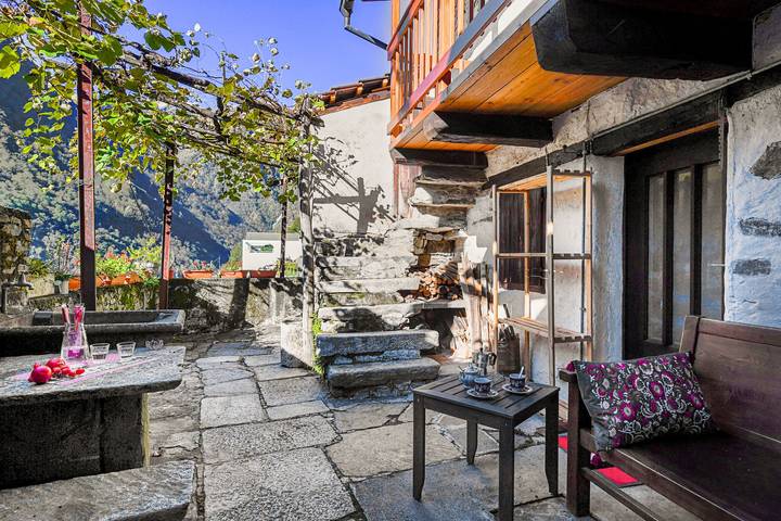 Chalet für 2 Personen, mit Balkon, mit Haustier im Ticino