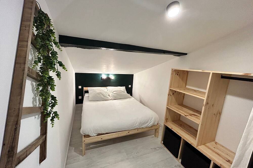 Entire apartment, Serenite Basque - Gîtes & Spa Privatif - Mountain view in Ainhoa, Bayonne region