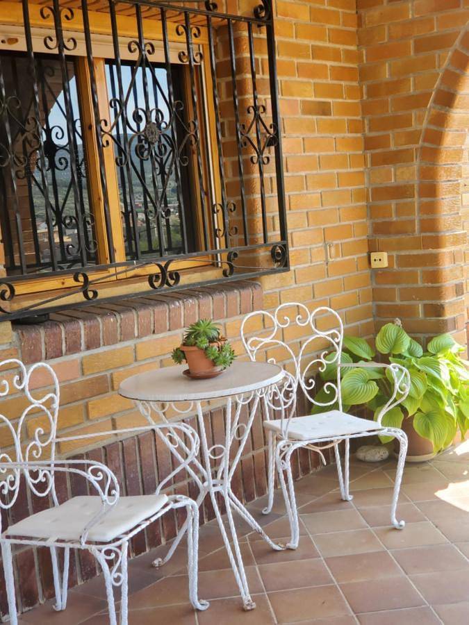 Ferienhaus für 4 Personen, mit Ausblick und Garten sowie Terrasse, mit Haustier - 1