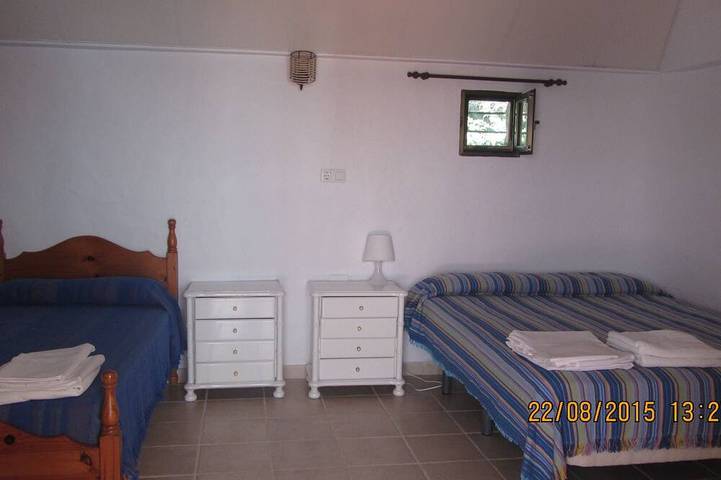 Gîte pour 18 personnes, avec terrasse et jardin à Zahora - 3