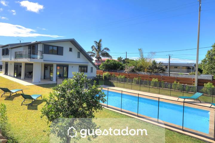Chalet para 8 personas, con jardín y piscina, Familias con niños - 1