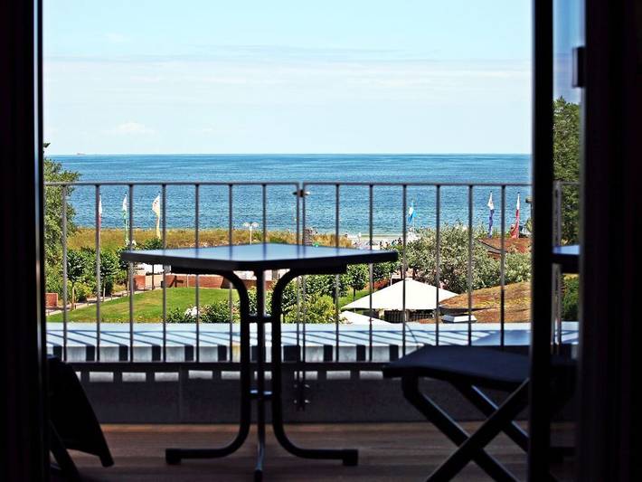 Ferienhaus für 2 Personen, mit Balkon und Sauna in Baabe