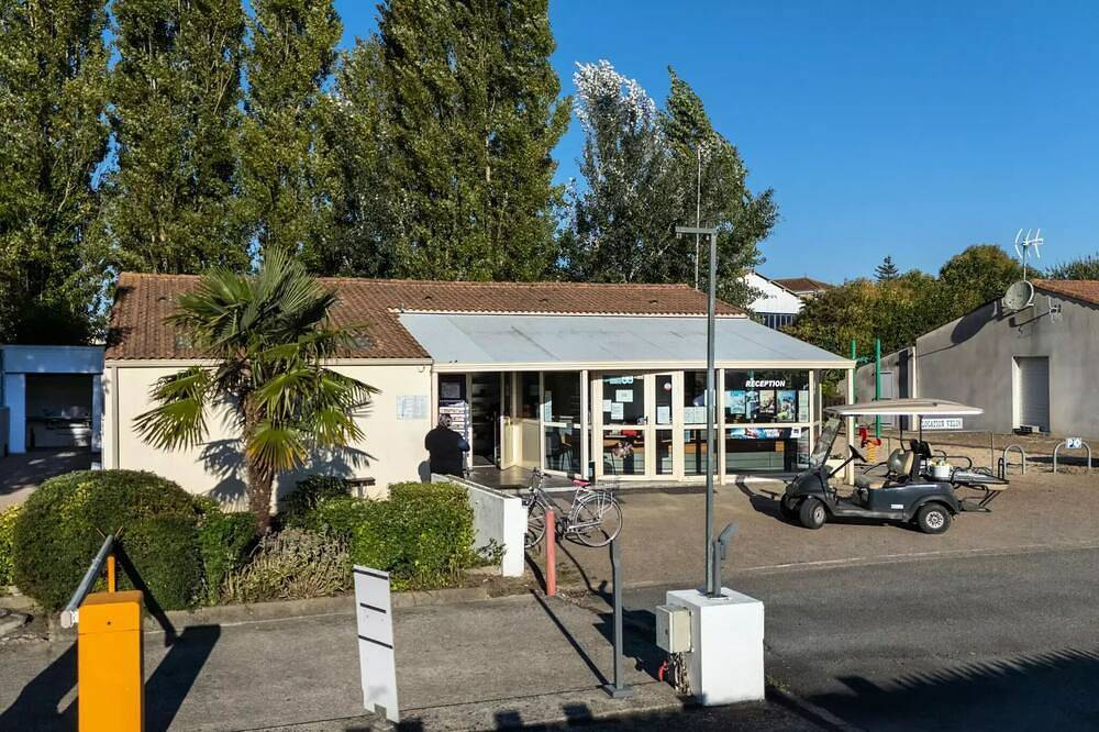 Lodg'Yssée 1 chambre 7 m² 2 personnes in Saint-Michel-en-l'Herm, Fontenay-le-Comte