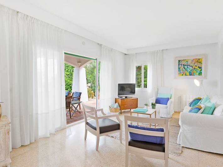 Ferienhaus für 8 Personen, mit Terrasse und Garten in Badia Gran - 3