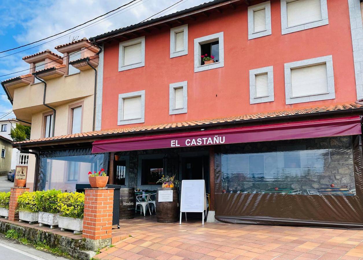 Single Room with Shower in Cué, Llanes