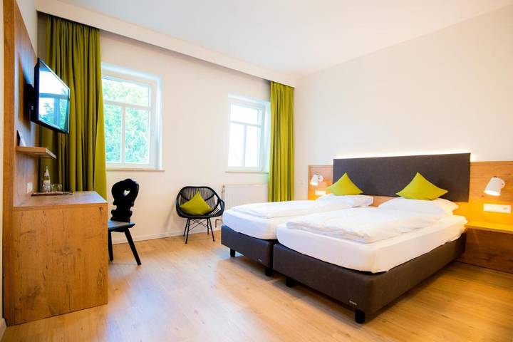 Hotel für 4 Personen, mit Terrasse und Garten in Schwäbisch Hall - 3