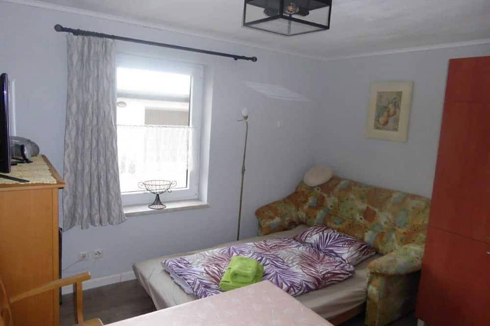 Ganze Wohnung, Ferienwohnung Garten - Ferienwohnung Mooskoppel in Feldberger Seenlandschaft, Mecklenburg-Strelitz
