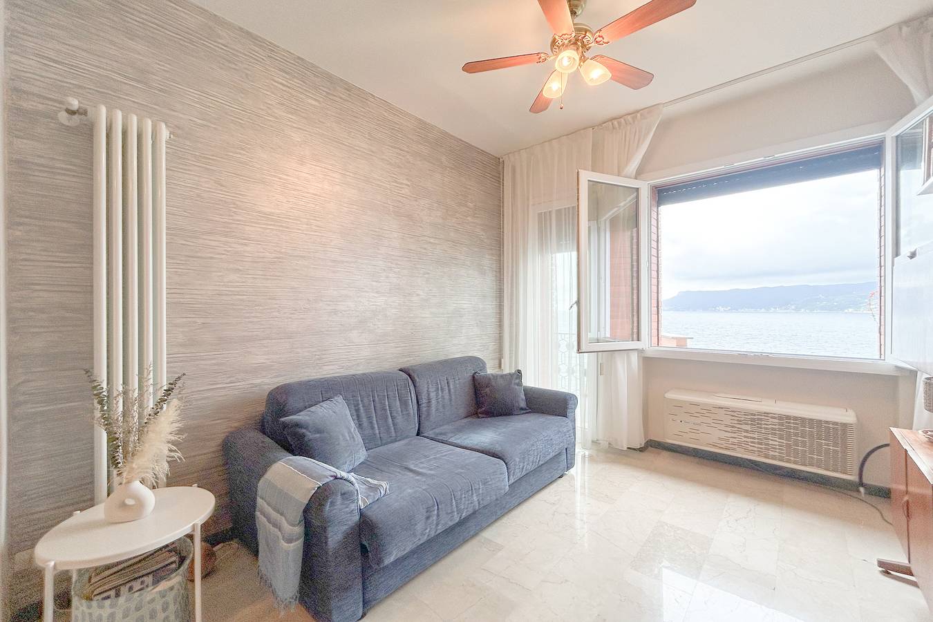 Appartement entier, Appartement de vacances pour 4 personnes avec vue sur l’océan in Bergeggi, Riviera di Ponente