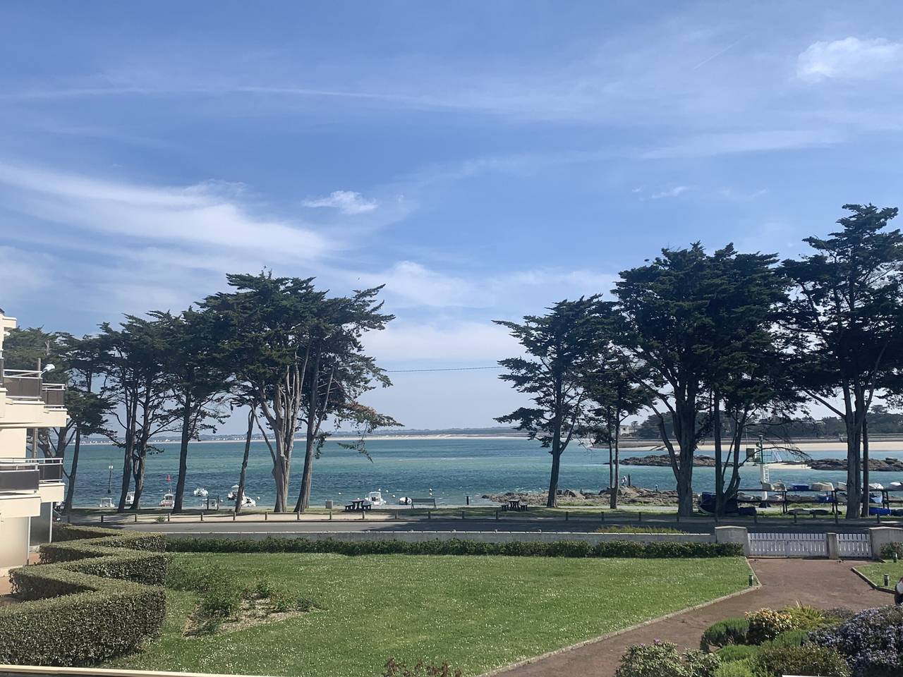 Apartamento entero, Apartamento para 4 cerca de la playa St. Goustan, vista al puerto y admite mascotas in Le Croisic, Côte de Jade