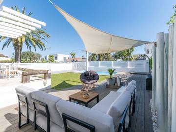 Maison De Vacances pour 5 Personnes dans Castelló d'Empúries, Costa Brava, Photo 2