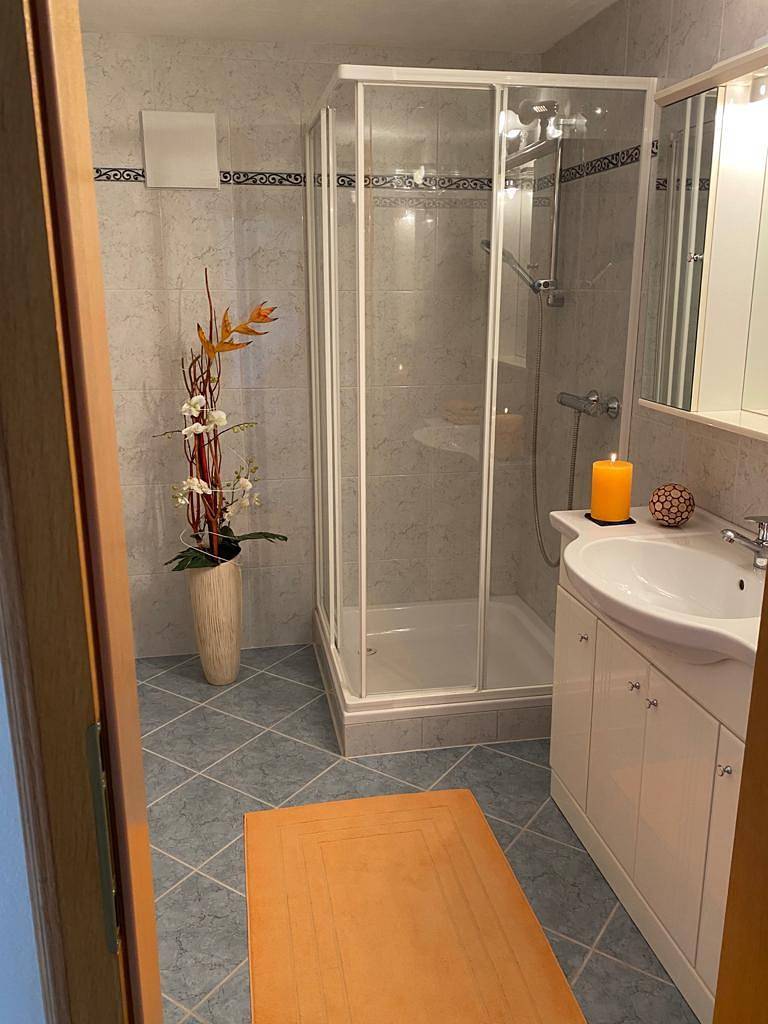 Ganze Ferienwohnung, Ferienwohnung für 3 Personen mit Ausblick in Rosenau am Hengstpaß, Kirchdorf an der Krems (Bezirk)