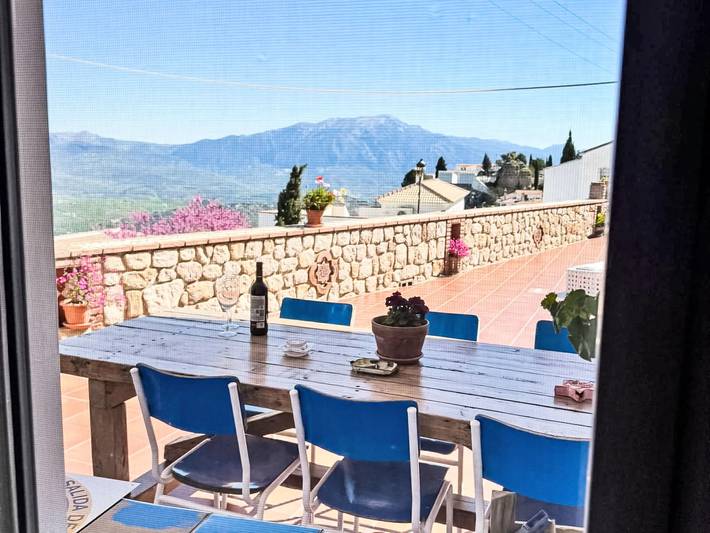 Apartamento entero, 5 estancias 6 personas in Comares, Cordillera Penibética