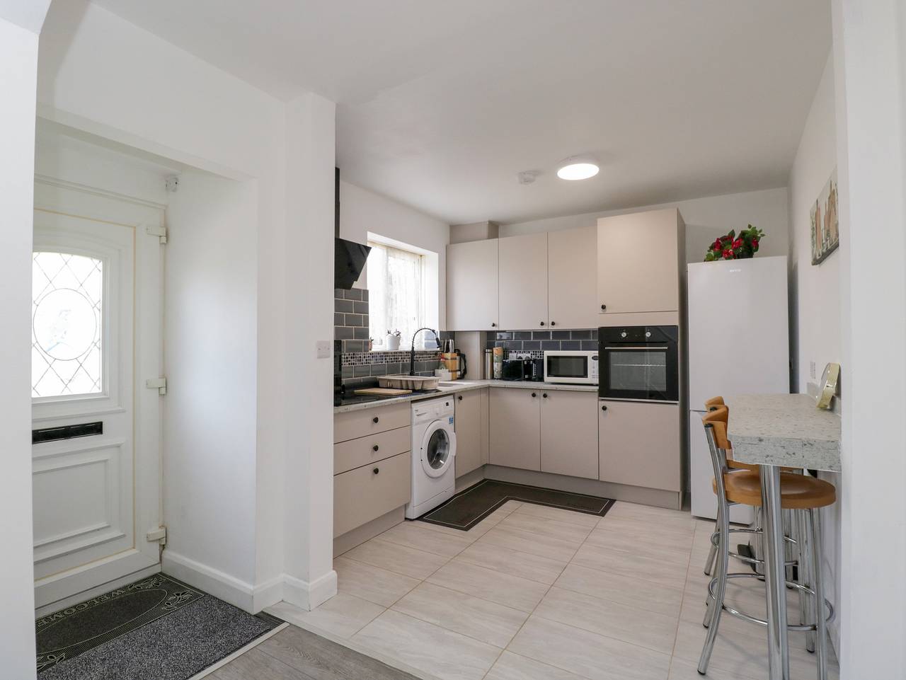 167 Leybourne Avenue in Bournemouth, South West England
