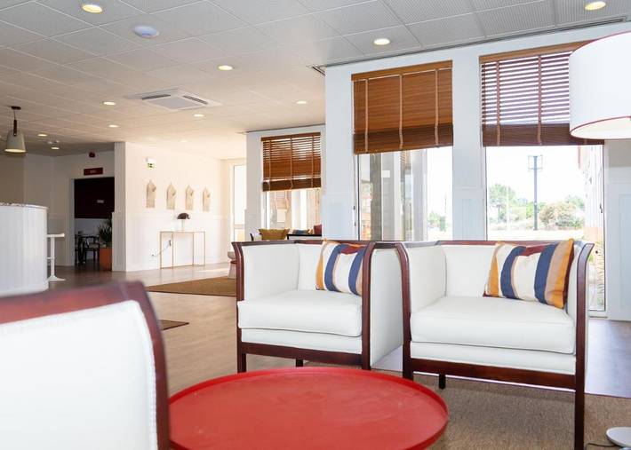 Hotel para 2 pessoas, com vista em Porto Salvo