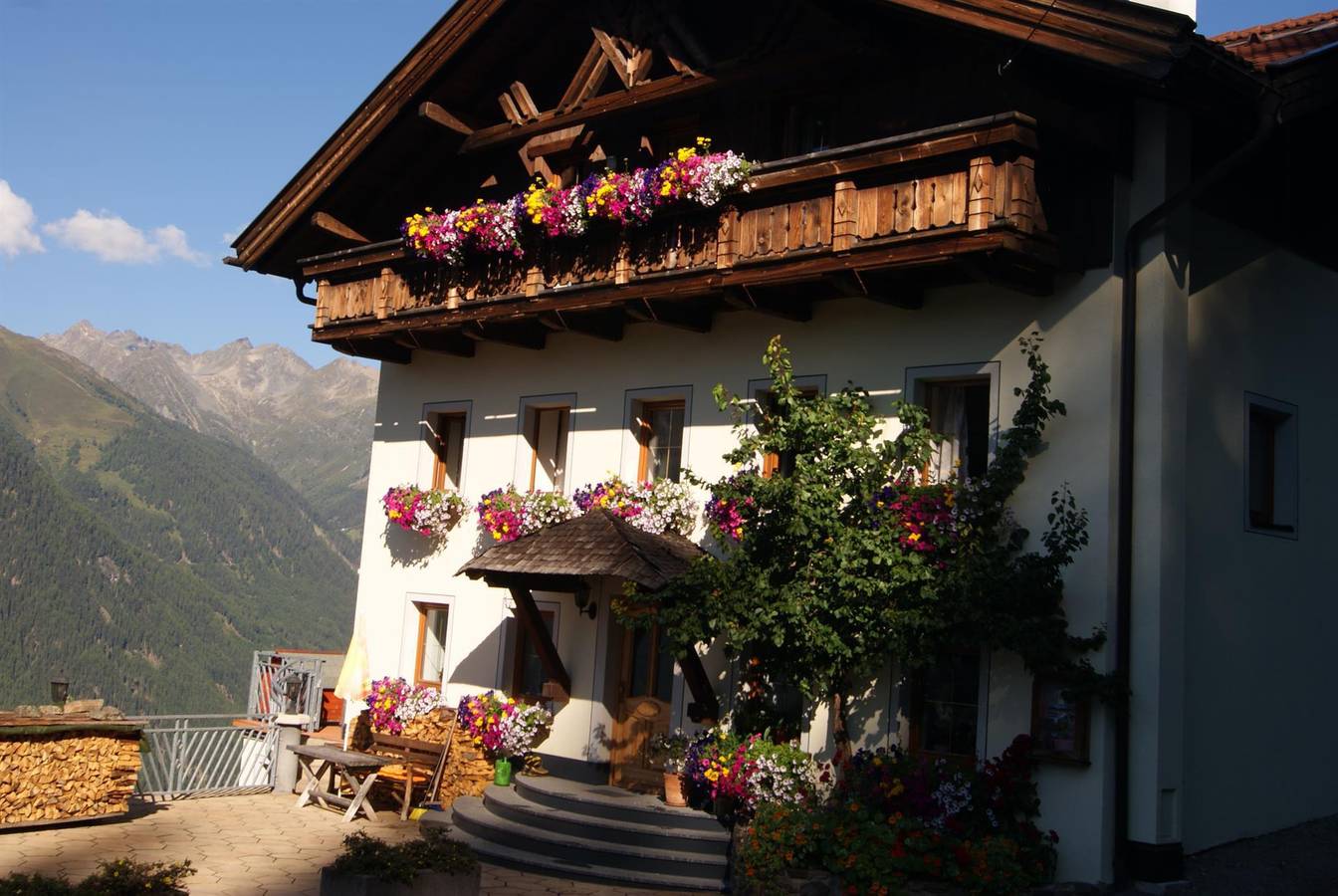 Ganze Ferienwohnung, Appartement "Wenderkogel" in Niederthai, Umhausen