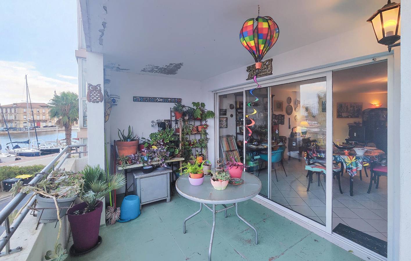 Entire holiday apartment, Cozy Apartment near Sète Town Centre, WiFi, Washer, Sea View in Sete, Côte d'Améthyste