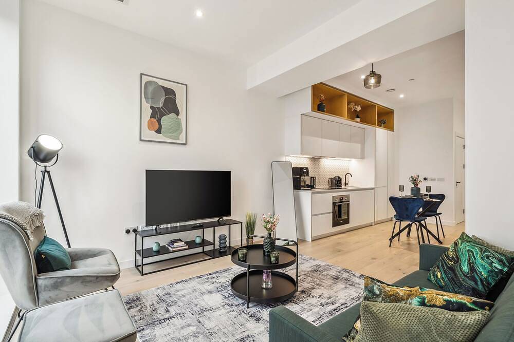 Apartment for 2 People in Hounslow, London